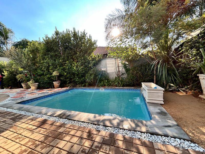 7 Bedroom Property for Sale in Melodie North West